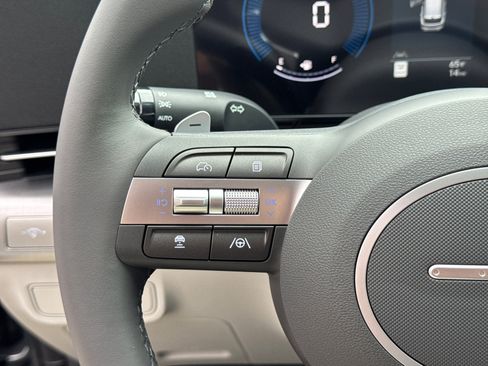 New 2026 Hyundai Kona SEL Premium image 17