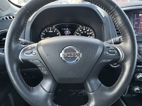 Certified 2020 Nissan Pathfinder SL image 41