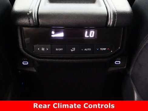 Certified 2025 Toyota Grand Highlander AWD image 30