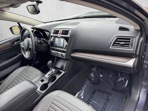 Used 2016 Subaru Outback 2.5i Limited AWD/4WD image 20