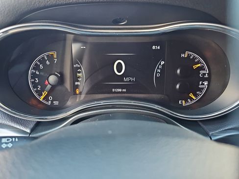 Used 2021 Jeep Grand Cherokee Laredo RWD image 10