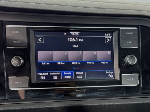 Used 2021 Volkswagen Jetta SE FWD image 20