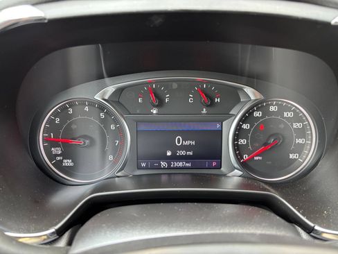 Used 2025 Chevrolet Blazer LT FWD image 35
