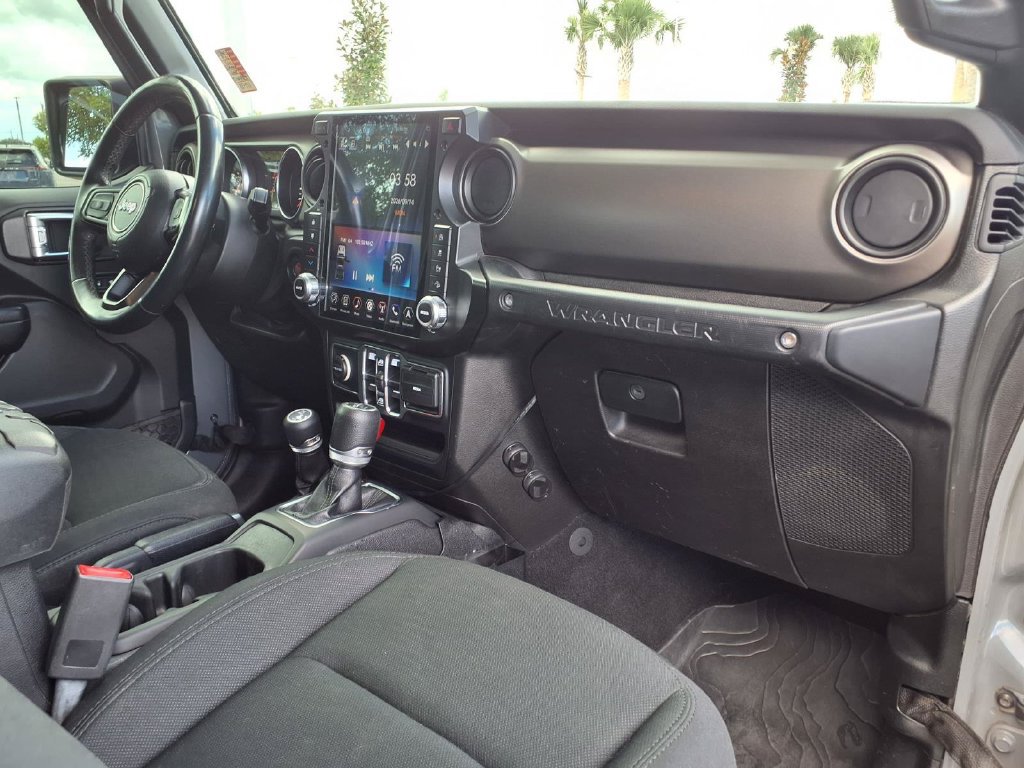 Used 2019 Jeep Wrangler Unlimited Sport S AWD/4WD image 14
