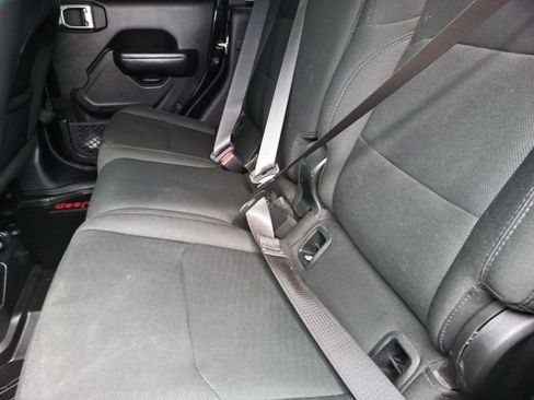 Used 2020 Jeep Gladiator Sport w/ Quick Order Package 24S image 20