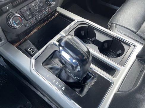 Used 2018 Ford F150 Lariat image 14