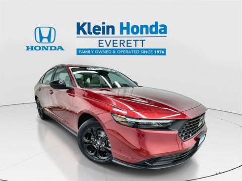 New 2025 Honda Accord SE image 1