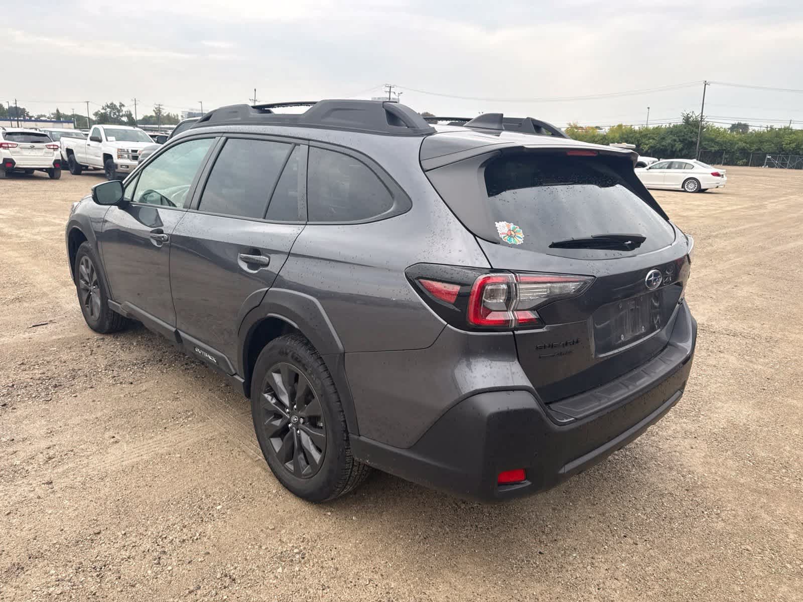 Used 2024 Subaru Outback Onyx Edition XT AWD/4WD image 2