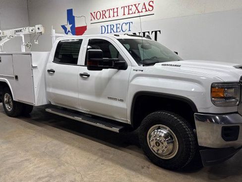 Used 2019 GMC Sierra 3500 4x4 Diesel Dually 3200lb AutoC w/ Sierra Convenience Package image 1