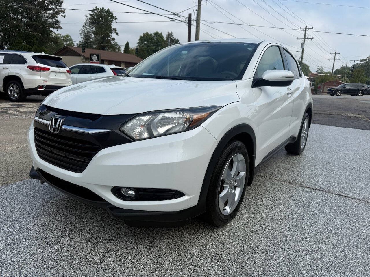Used 2016 Honda HR-V EX image 18