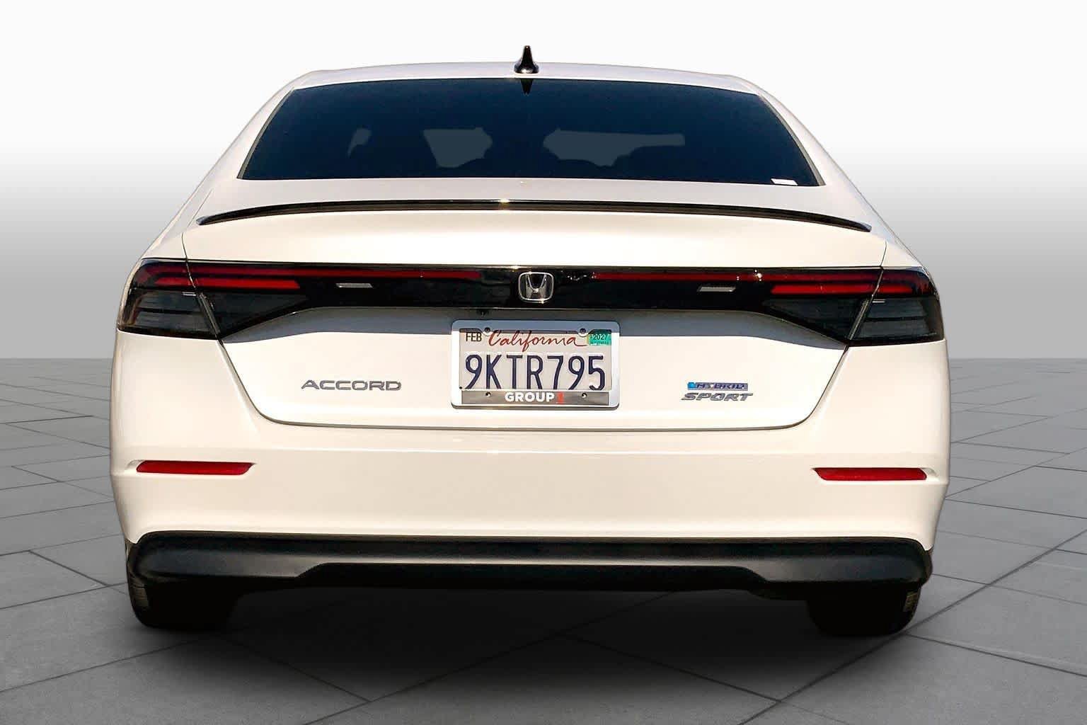 Used 2024 Honda Accord Sport image 4