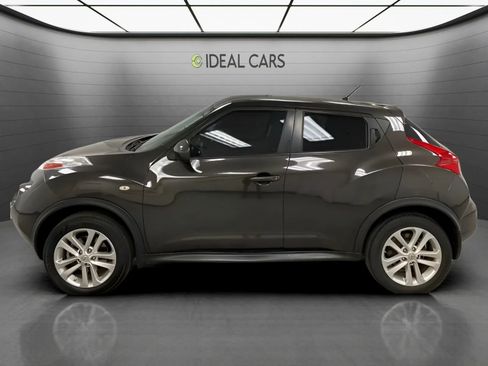 Used 2013 Nissan Juke S FWD image 8