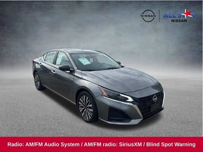 Used 2025 Nissan Altima 2.5 SV