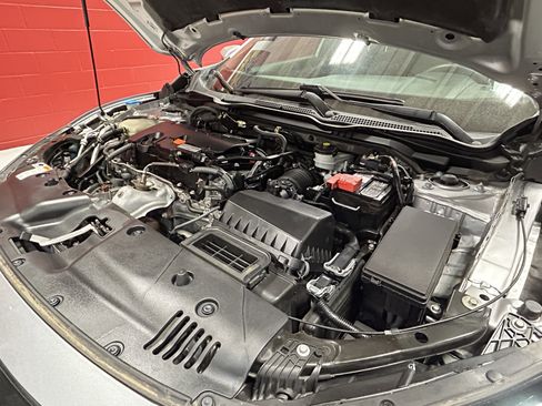 Used 2019 Honda Civic Sport image 14