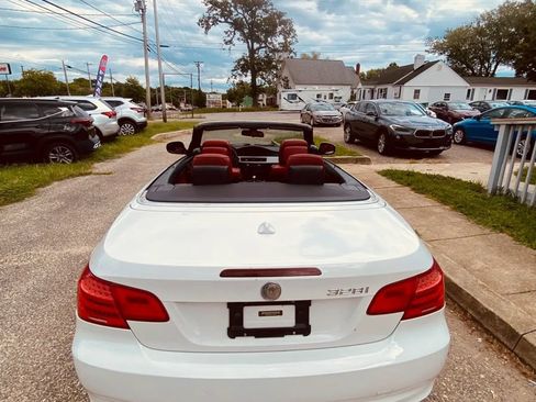 Used 2013 BMW 328i Convertible RWD image 10