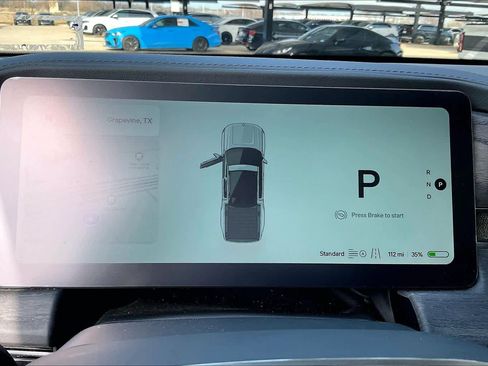 Used 2024 Rivian R1T Adventure image 25