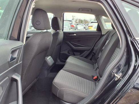 Used 2025 Volkswagen Jetta S image 10