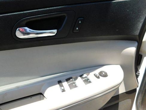 Used 2008 GMC Acadia SLT w/ Convenience Package image 12