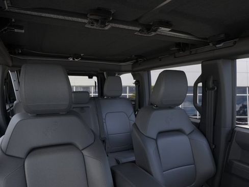 New 2026 Ford Bronco Outer Banks AWD/4WD image 36