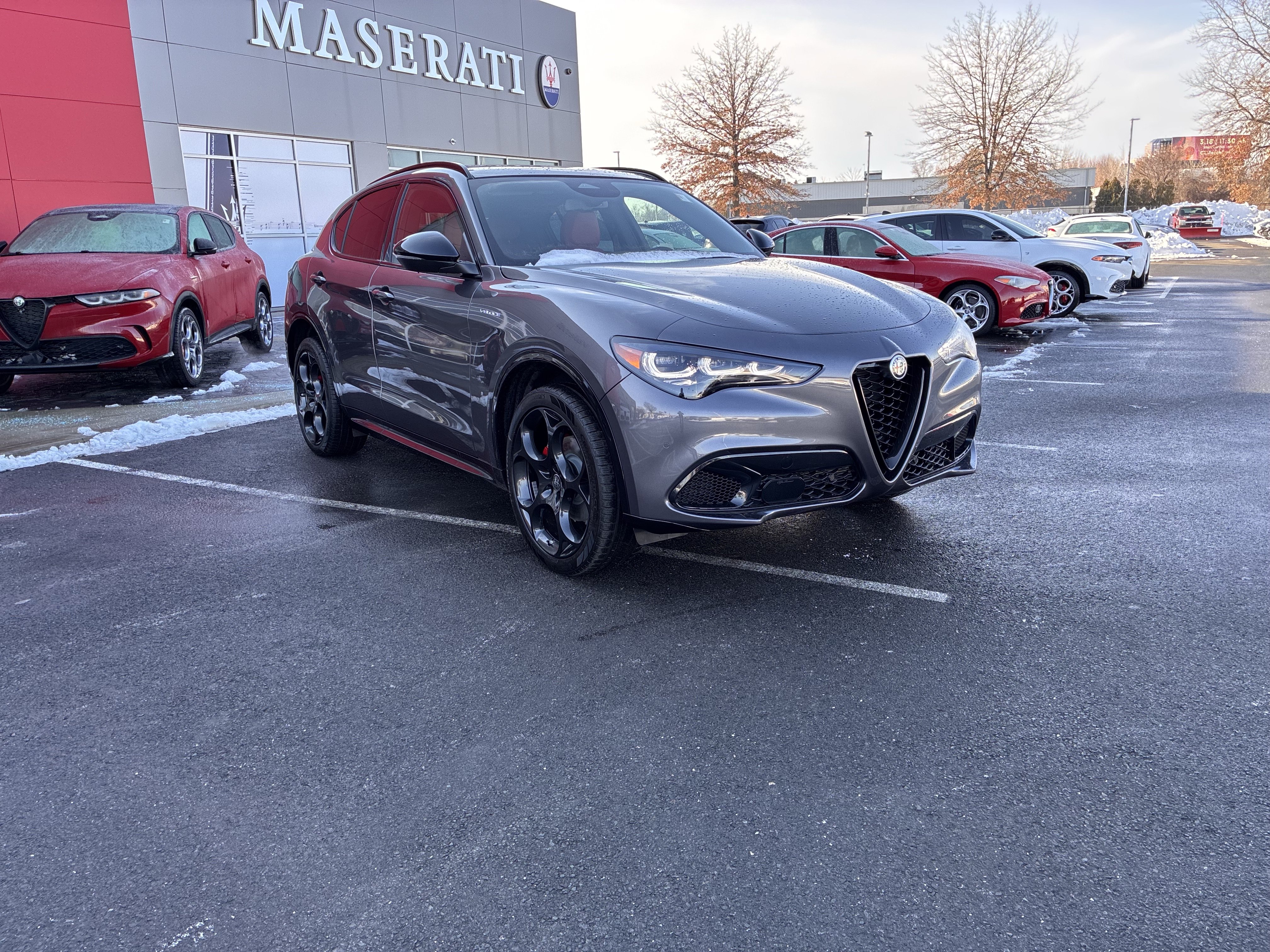 New 2026 Alfa Romeo Stelvio Sprint AWD/4WD image 4