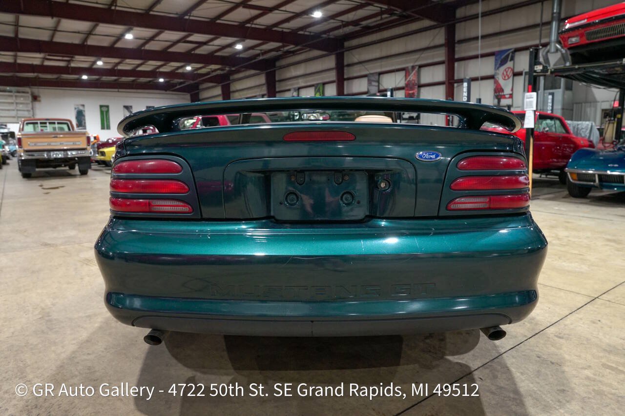 Used 1994 Ford Mustang GT RWD image 7