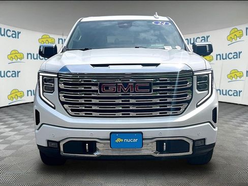 Used 2024 GMC Sierra 1500 Denali w/ Denali Reserve Package AWD/4WD image 2