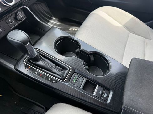 Used 2023 Honda Civic LX image 16