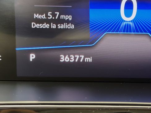 Used 2024 Volkswagen Taos S image 8