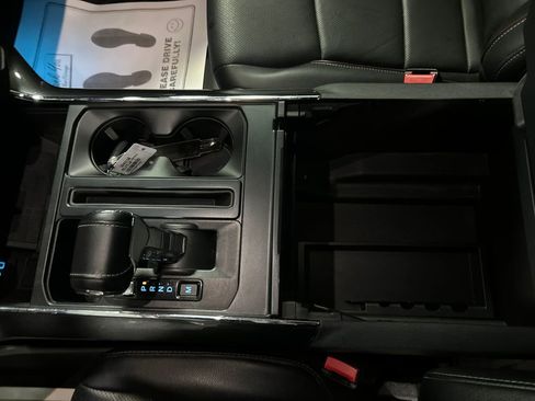 Used 2022 Ford F150 Lariat w/ Equipment Group 502A High image 21