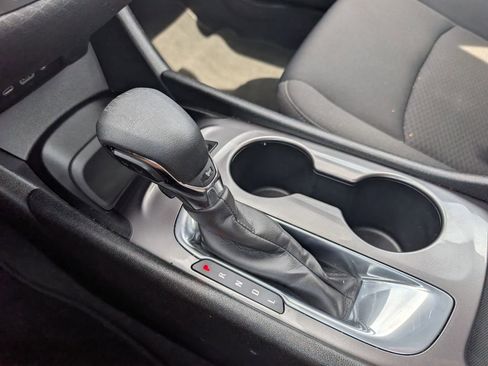 Used 2022 Chevrolet Malibu LS image 22