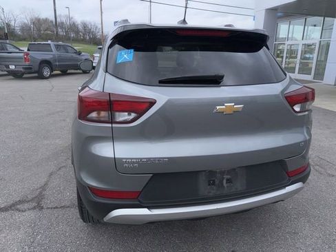 Used 2025 Chevrolet TrailBlazer LT image 13