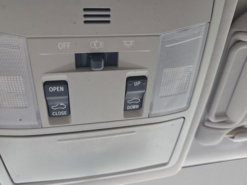 Used 2016 Toyota RAV4 XLE FWD image 27