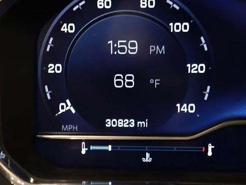 Used 2024 Chevrolet Silverado 1500 High Country w/ High Country Premium Package image 16