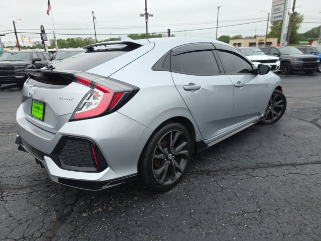 Used 2018 Honda Civic Sport image 6