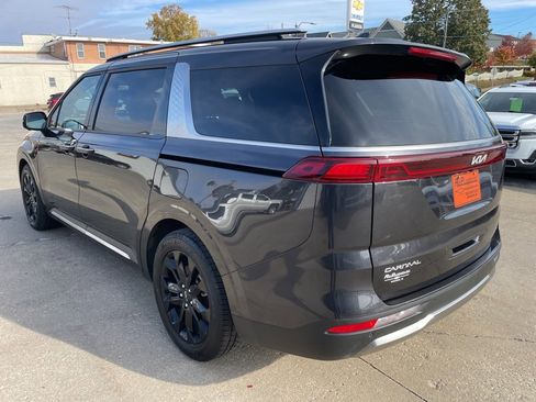 Used 2024 Kia Carnival SX Prestige image 20