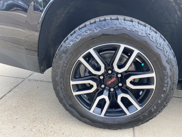 Used 2023 GMC Yukon AT4 AWD/4WD image 27