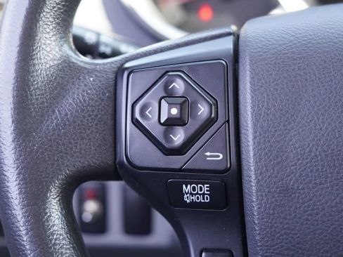 Used 2015 Toyota Tacoma 2WD Access Cab image 18