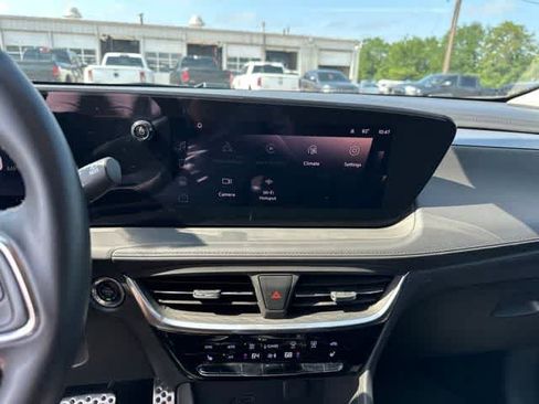 Used 2024 Buick Encore GX Avenir w/ Avenir Technology Package AWD/4WD image 9