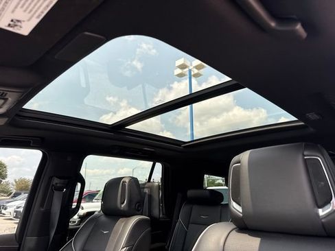 Used 2021 Cadillac Escalade Sport w/ Driver Assist Tech Package AWD/4WD image 42
