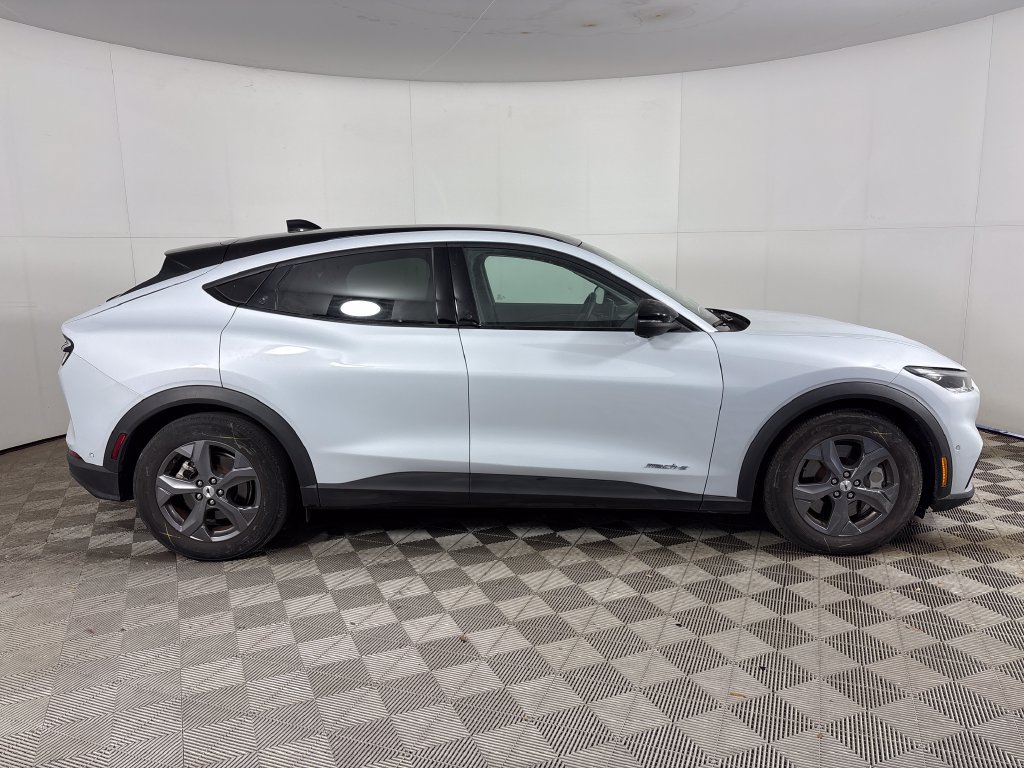 Used 2023 Ford Mustang Mach-E Select RWD image 2