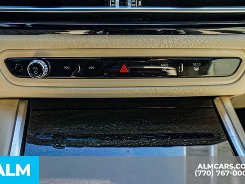 Used 2022 BMW i4 eDrive40 image 43