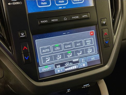 Used 2025 Subaru Forester AWD image 23