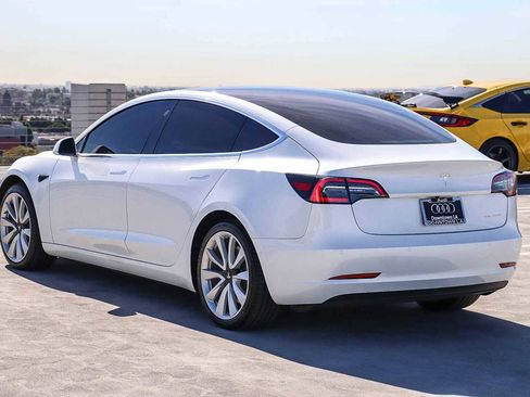 Used 2020 Tesla Model 3 Long Range image 6