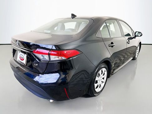 Used 2024 Toyota Corolla LE image 5