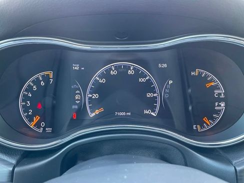 Used 2021 Jeep Grand Cherokee Limited AWD/4WD image 17