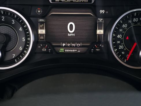 Used 2021 RAM 1500 Laramie image 16