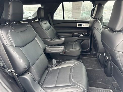Used 2021 Ford Explorer ST w/ Equipment Group 401A image 14