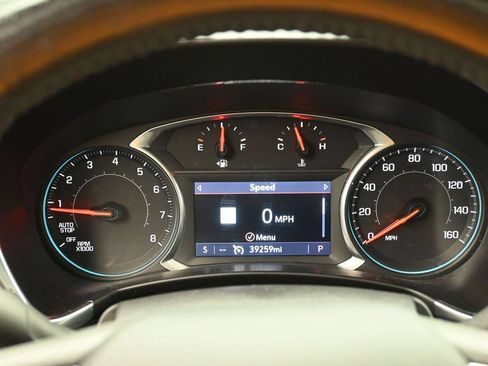 Used 2019 Chevrolet Equinox LT w/ Sun & Navigation Package AWD/4WD image 12