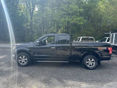 Used 2016 Ford F150 XLT w/ Equipment Group 302A Luxury AWD/4WD image 40