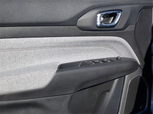 New 2024 Jeep Compass Latitude w/ Sun and Sound Group image 23